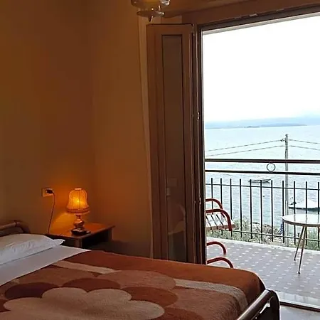 Garden Hotel 2*