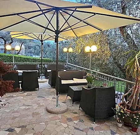 Hotel Garden 2*